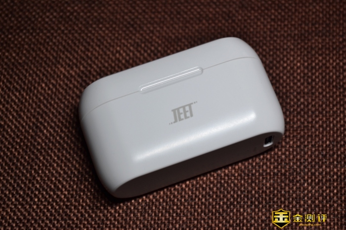 「金测评」泰捷JEET AIR PLUS真无线蓝牙耳机：真水无香爱乐之声