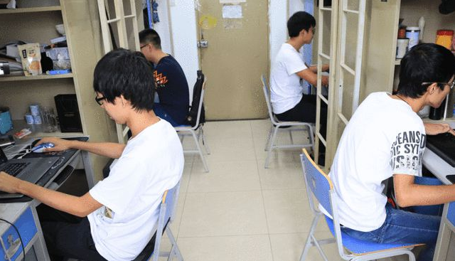 大学宿舍的“潜规则”，处理不好4年生活很难过，新生有必要了解