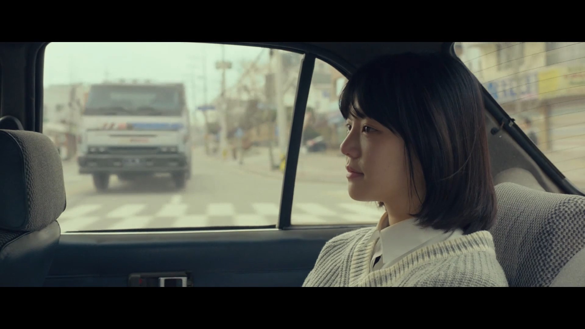 2020年韩国电影《邻居》