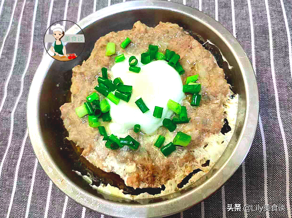 冬天，这蒸菜多做给孩子吃，简单一蒸10分钟出锅，营养好吃不上火