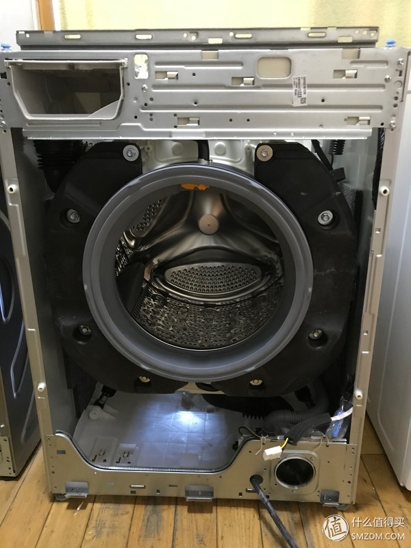 洗衣机：有容乃大 四千元10kg哪家强？松下、LG、三星对比横评