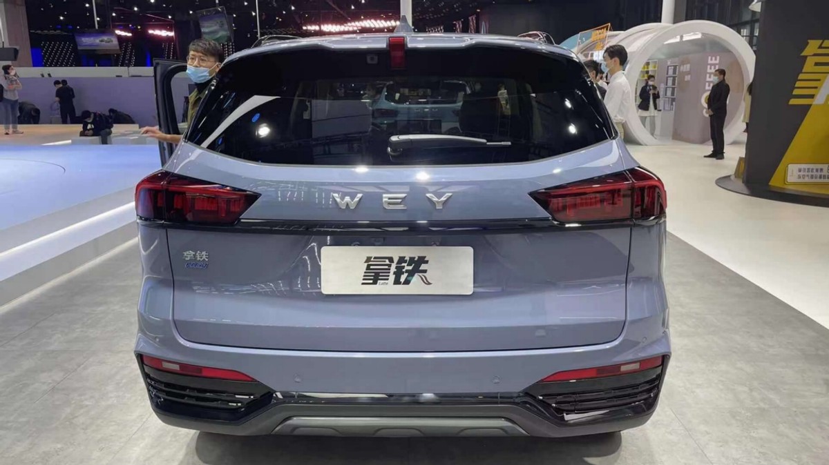 4.9L+530N.m！WEY拿铁首秀：搭同级唯一智能电磁悬架