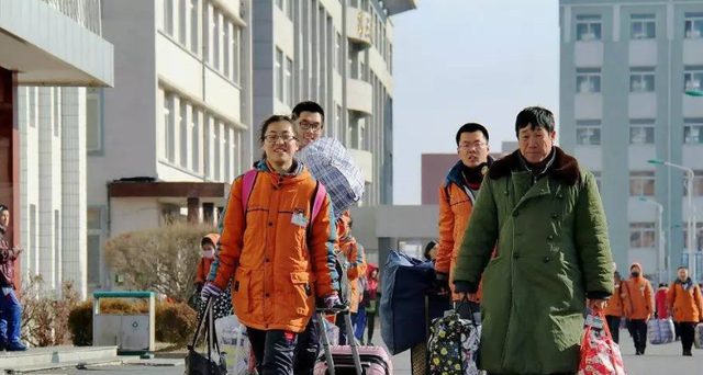 放假！2021各高中、中小学寒假时间公布，中小学寒假“统一延长”