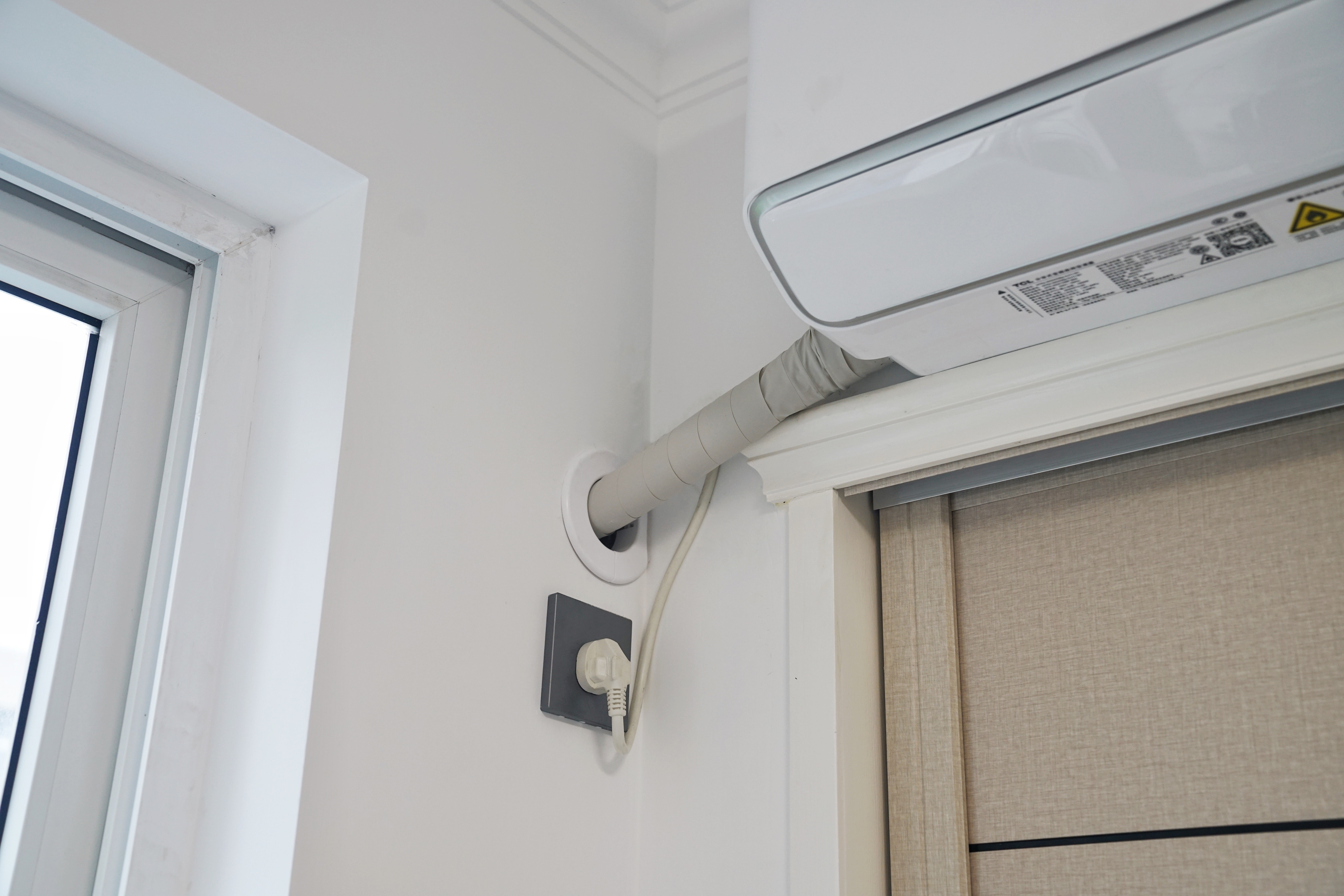 无需预埋、不用打孔—TCL卧室新风空调安装及使用实测