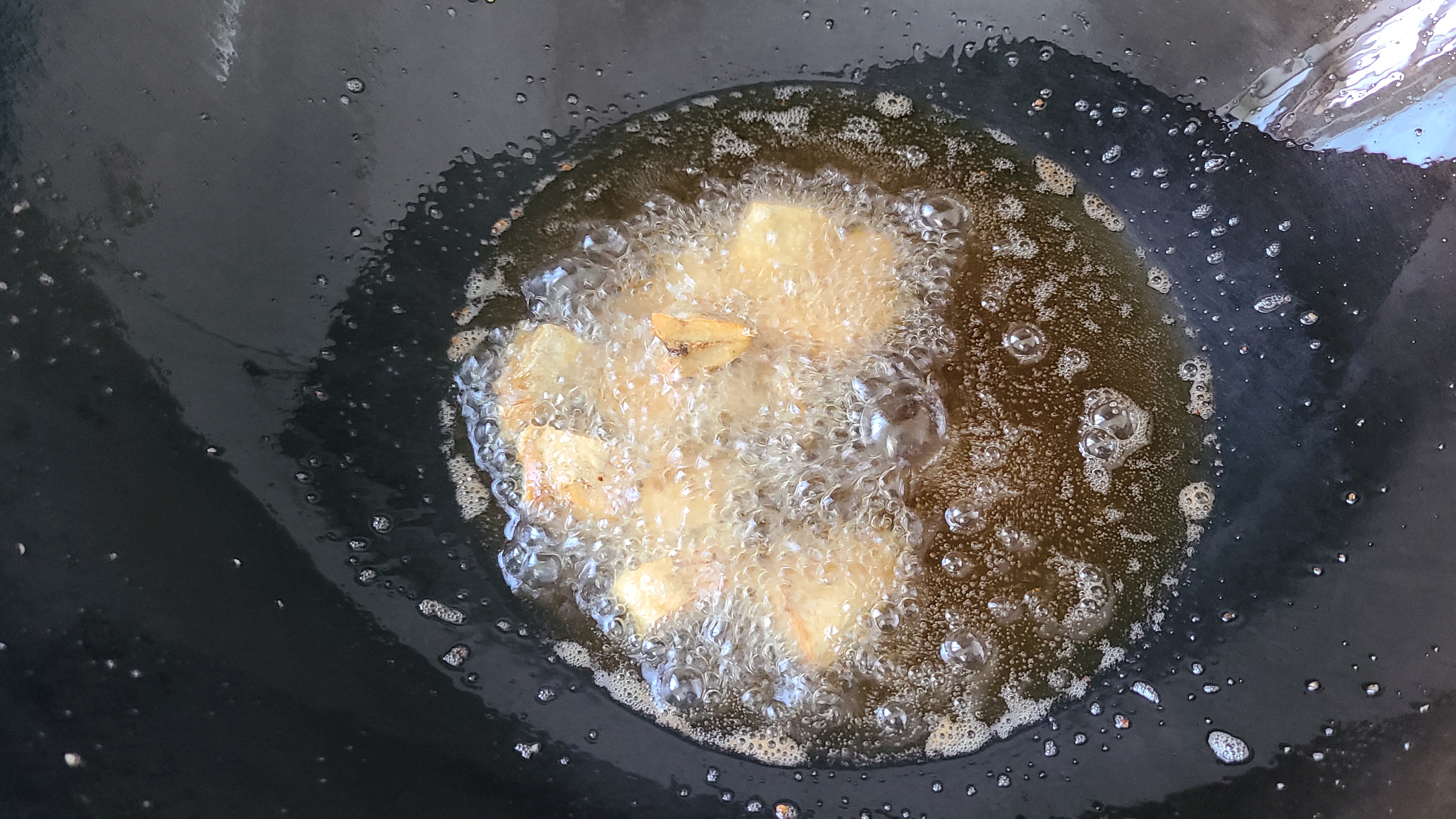 咸鱼茄子煲的做法,咸鱼茄子煲的做法 最正宗的做法