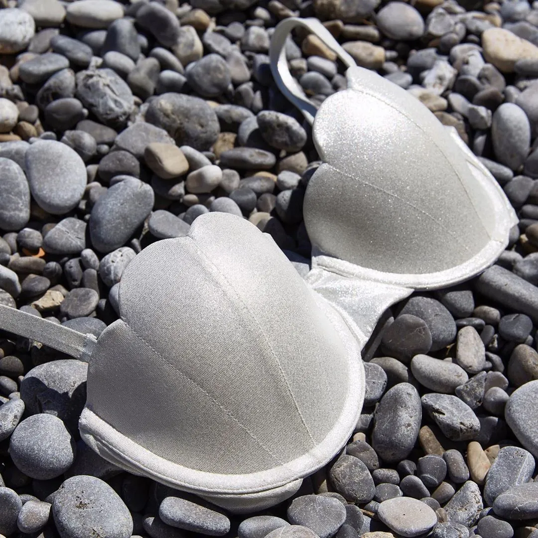 高考完的第一件事，穿漂亮新泳衣乘风破浪去