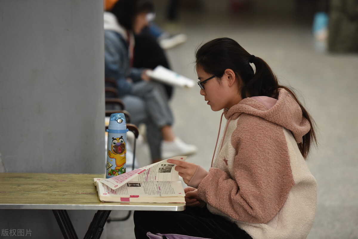 推免扩招已成趋势，统考名额不断“缩水”，普通考生何去何从