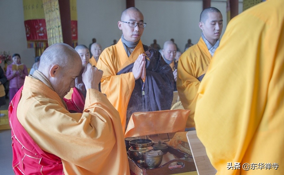 共克时艰，佛门担当——东华禅寺为全国各界防控病毒的工作者祈福