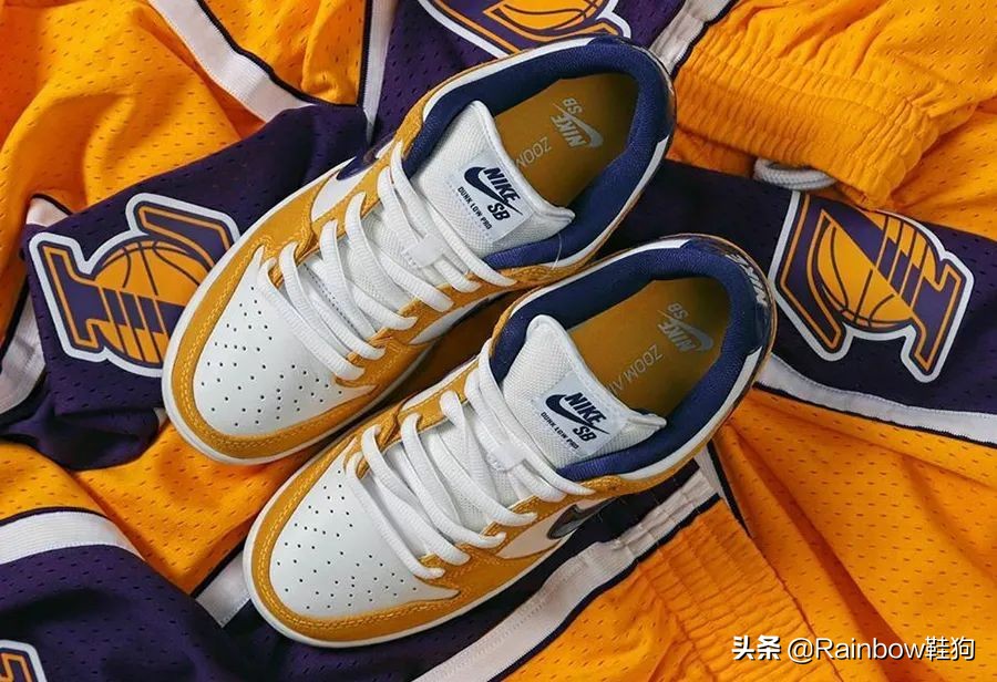 为什么nba2k13球鞋(湖人粉丝真的太难了,紫金配色鞋款为何双双天价?