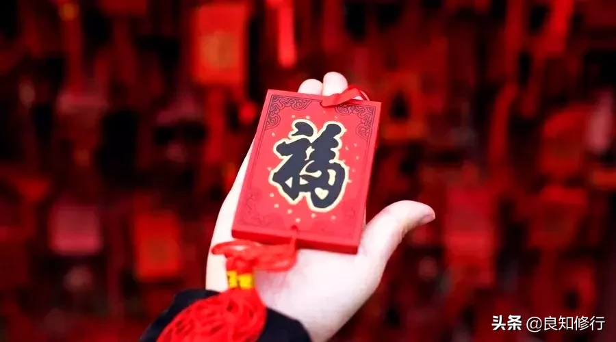 描写除夕的诗句有哪些（关于除夕的诗句佳句） 第11张