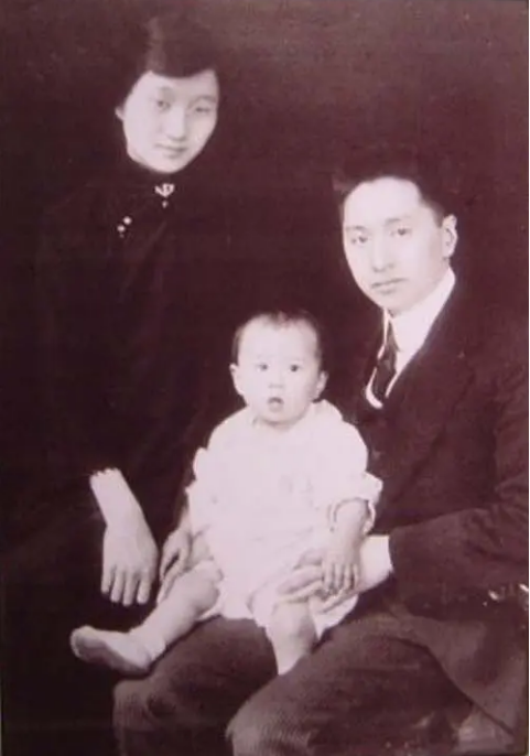 黄炖兰：27岁时与顾维钧结婚，36年后终于惨淡离婚。