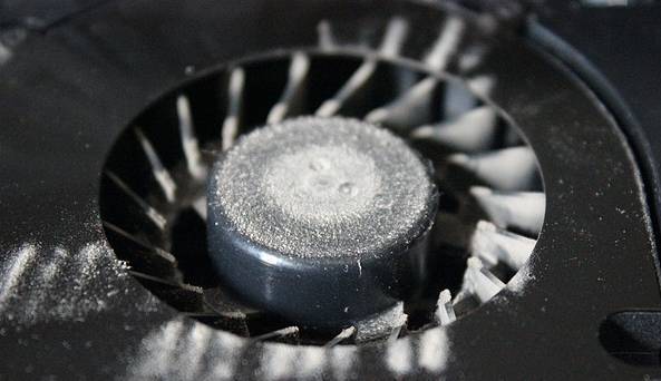 笔记本电脑风扇声音太大？教你几招解决问题