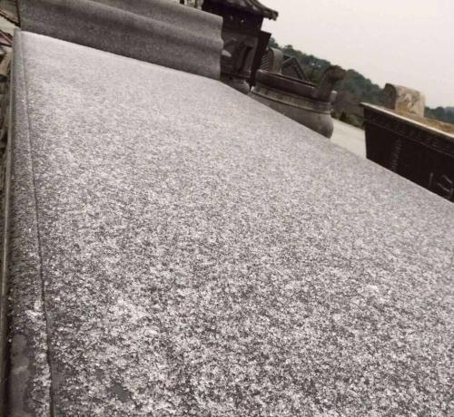 北京昨日“六月飞雪”，三伏天中也会下雪？专家称其实是罕见的霰