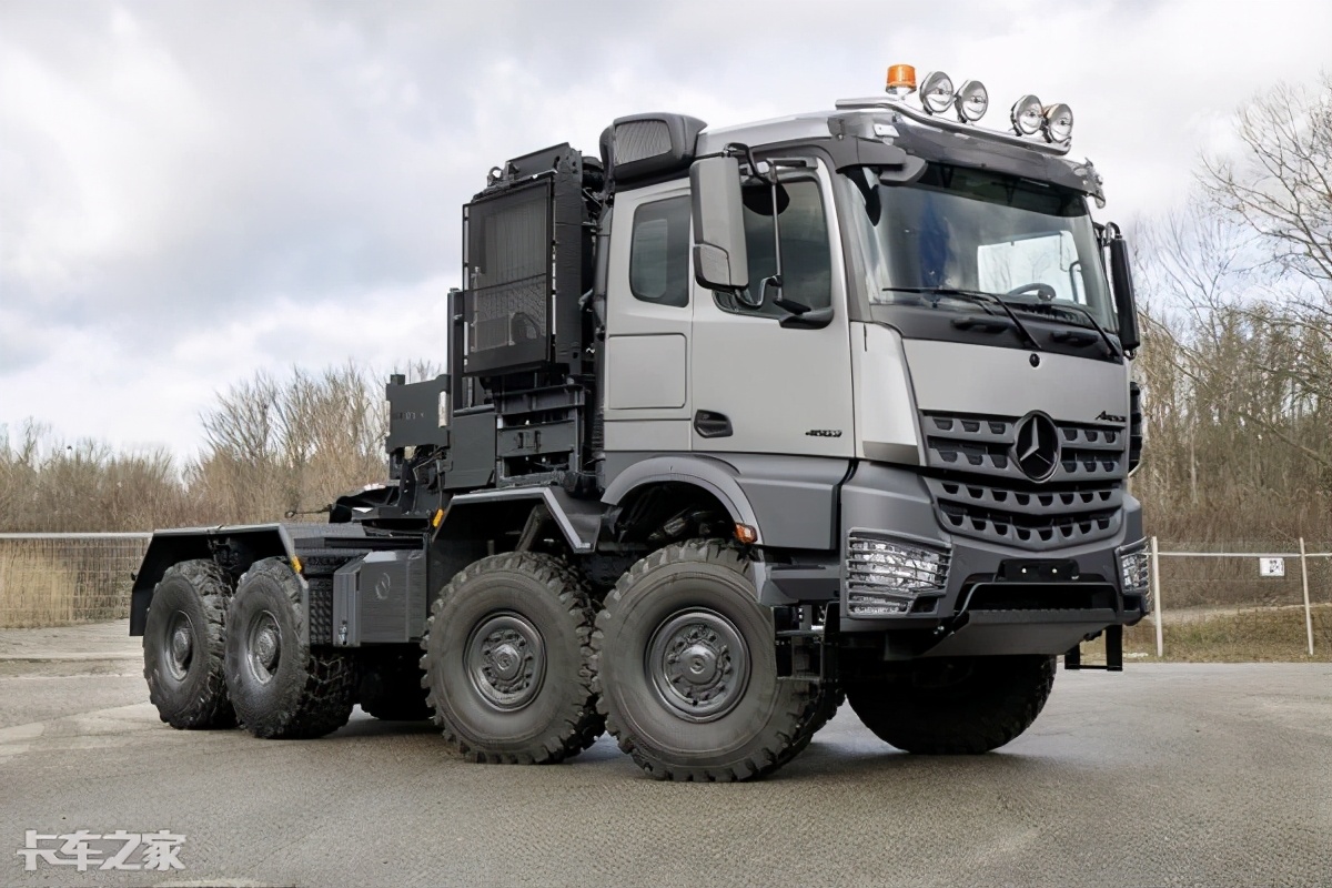 625大马力,详解奔驰actros,欧洲颜值最高的大件运输车