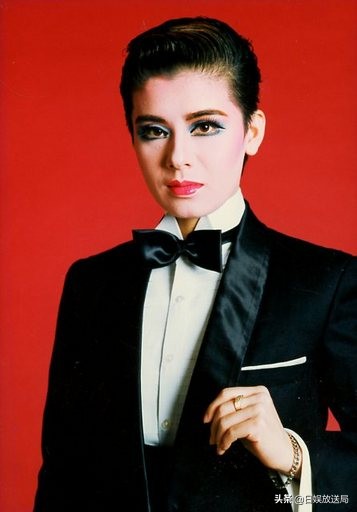 天海祐希、大地真央、黑木瞳、檀丽，盘点高人气的宝冢歌剧团OG