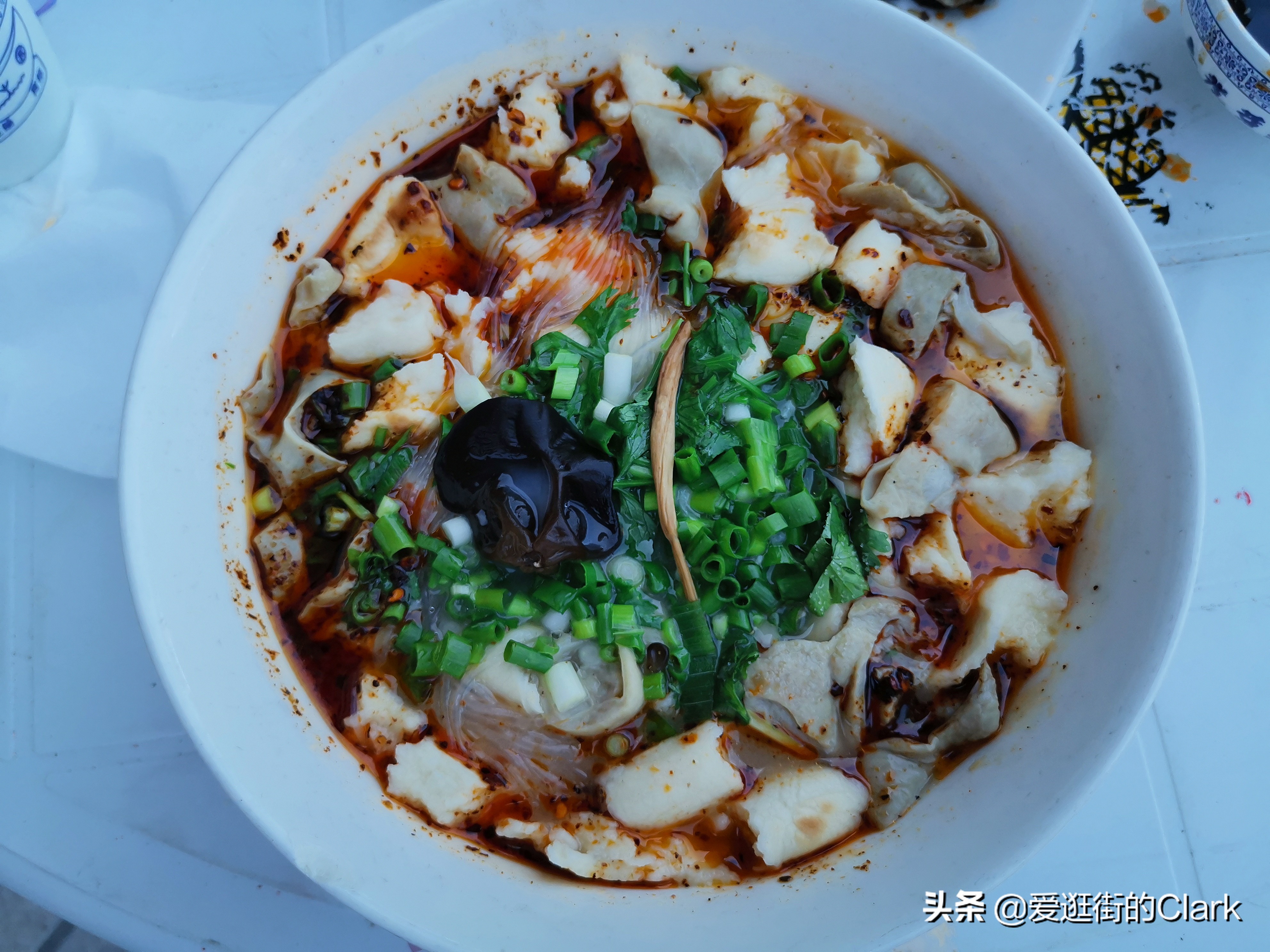 这家科技路上的葫芦头店，为什么被城中村包围着却依然卖的这么贵