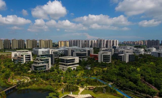 这三所海南的公办院校十分优秀，发展速度迅猛，综合实力连年提高