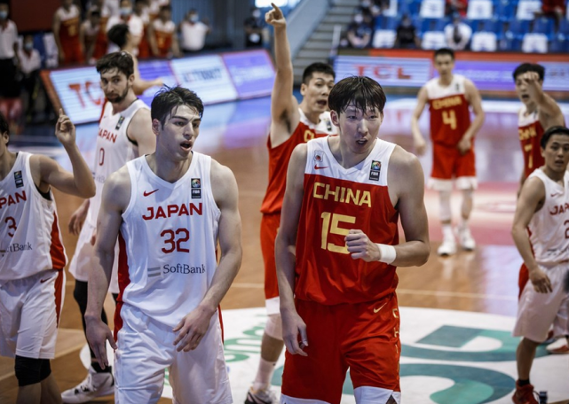 为什么韩国人打不了nba(周琦请听一句话，虽然你打不了NBA，但请不要去打韩国联赛)