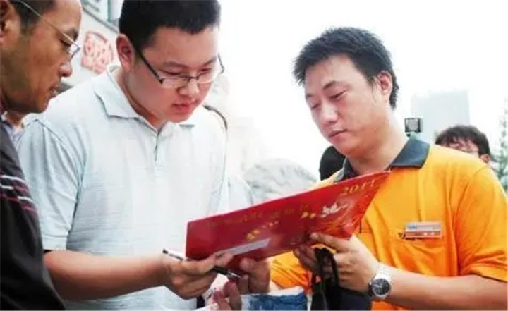 三胞胎姐妹花同时被川大录取，三人表示：绝对没有事先商量过