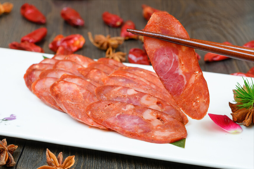 晒好的香肠，保存切忌放冰箱，老一辈教你传统做法，保存久还新鲜