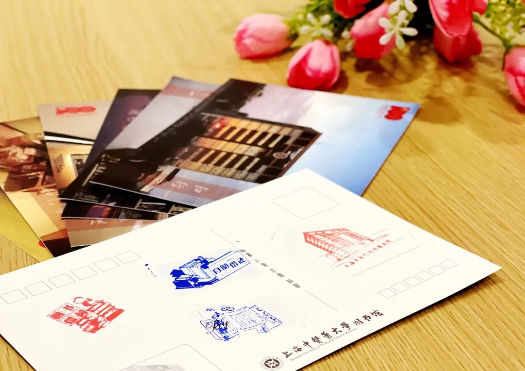 毕业快乐！沪上39所院校的毕业礼品，你最心仪哪种？