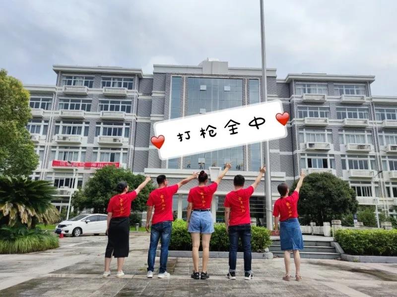 距离高考不足一周！这些物件里，有你的高考记忆吗？