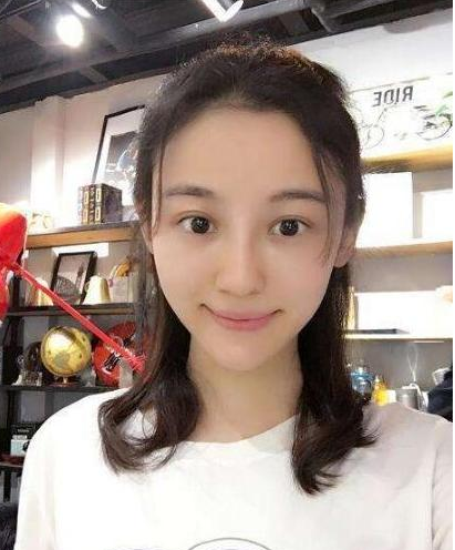 最美演员徐婷:被全家8口"吸血"多年,26岁全身溃烂死在北京