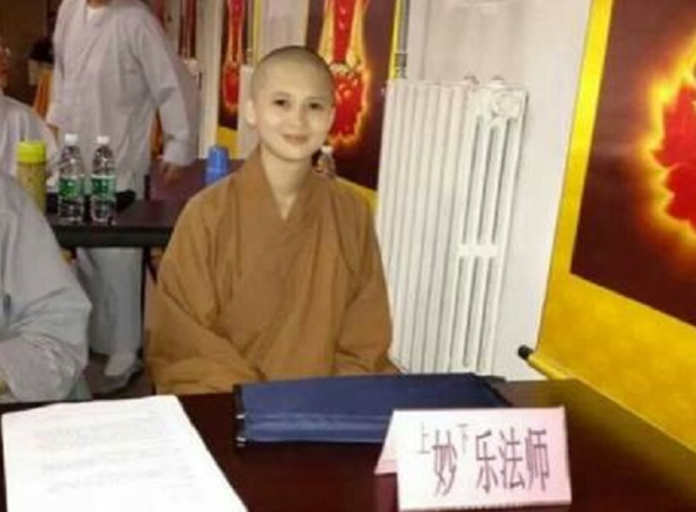 广东谭家三姐妹：青春年华集体出家为尼，多年后两人当上住持