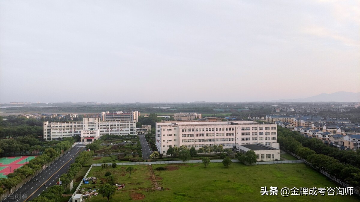 文科好的学生怎么选大学？看专业定大学的话，务必考虑这4所