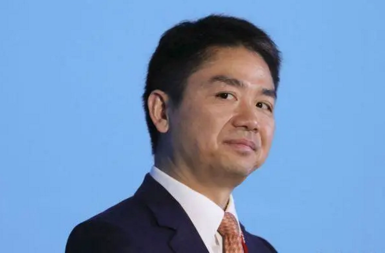 90后打工人“996”还不够悲哀？又提出“715”无休制，网友怒了