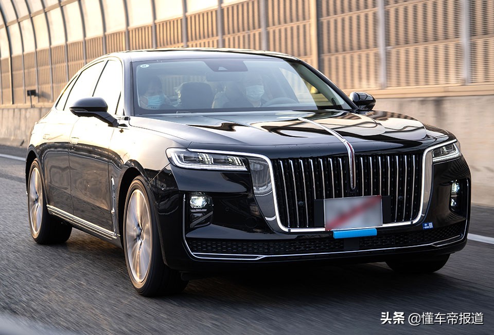 新车 </p><p>　　 顶配售价超1000万日元！红旗H9日本市场售价曝光