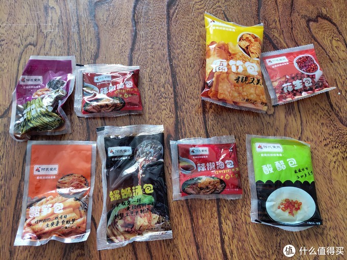 市售9款好口碑的螺蛳粉对比，说说哪几款最值得买