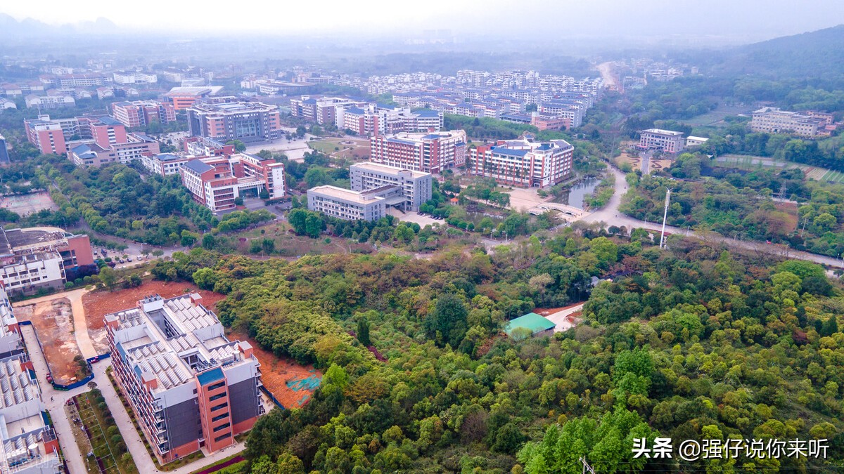 河北这所二本大学招生遇难，外地的考生看不上，本省的考生考不取