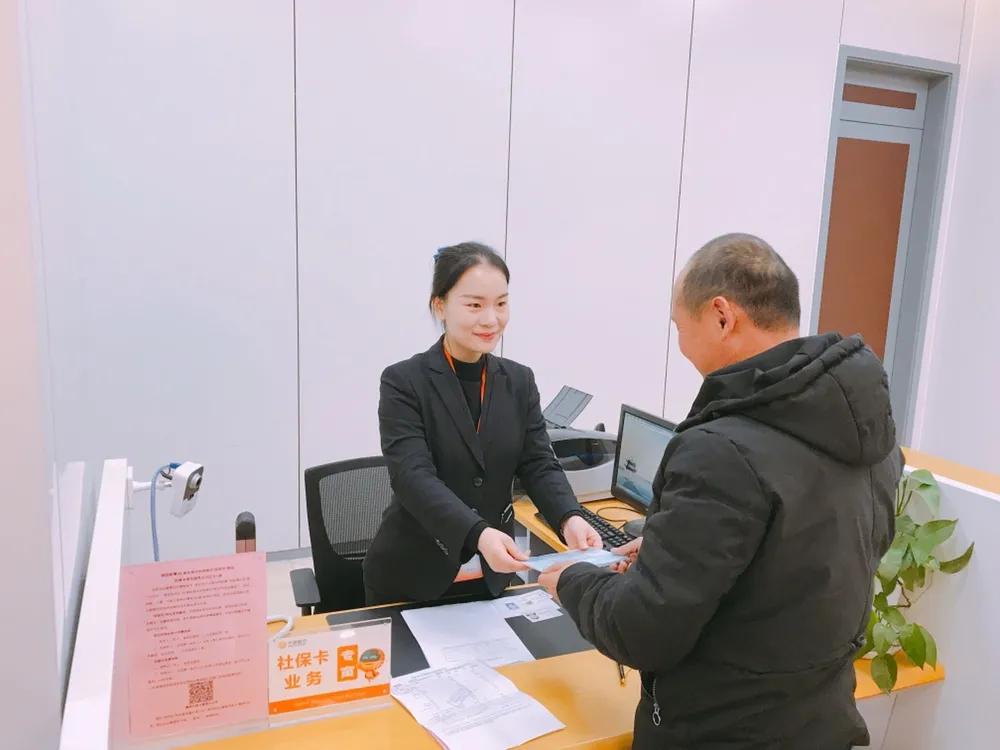 镇海 | 跨越千里的暖心服务，镇海人社解锁老人抚恤金领取难题