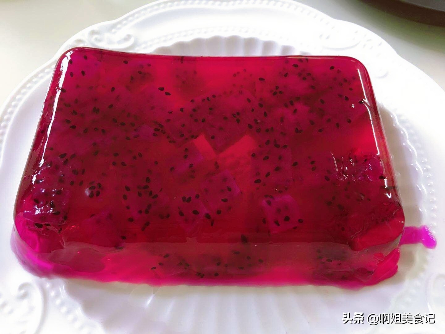白凉粉的两种吃法，Q弹嫩滑，清凉解暑，孩子天天嚷着吃