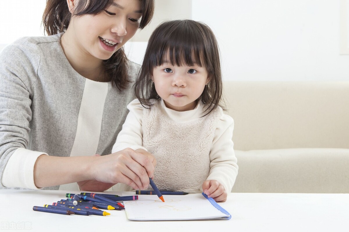 幼儿学习古诗，不重理解，重在感知，就用这30首启蒙吧