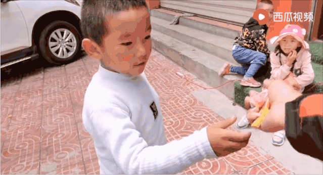 艰难的，浪漫的，魔幻的，都在路上