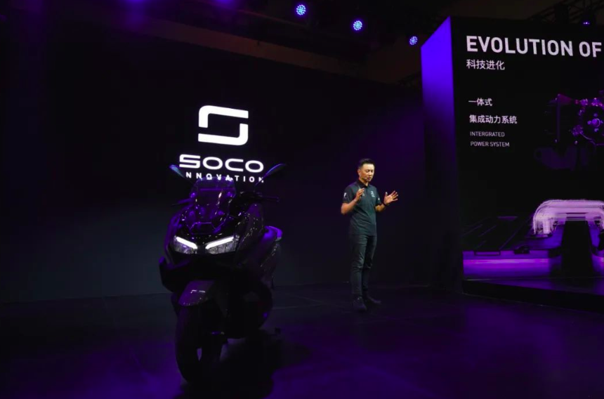 速珂新款高速电摩来了，搭载72V100Ah锂电池，可达180公里续航