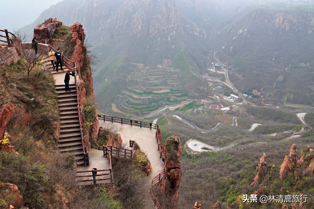 河南免费爬山好去处，有世界最长玻璃环廊，适合清明全家游