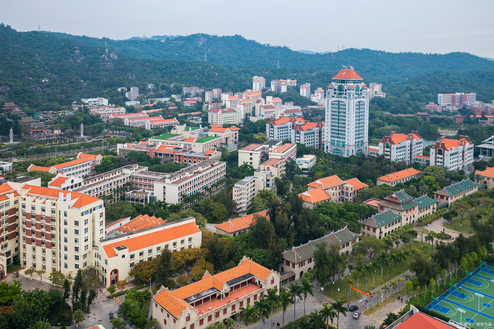 小心！湖北两所大学“臭名昭著”，被称“文凭工厂”，遭官媒点名