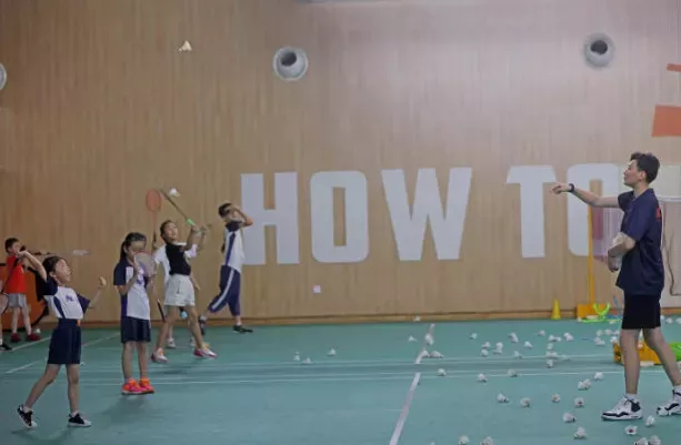 火热的青少年体育培训