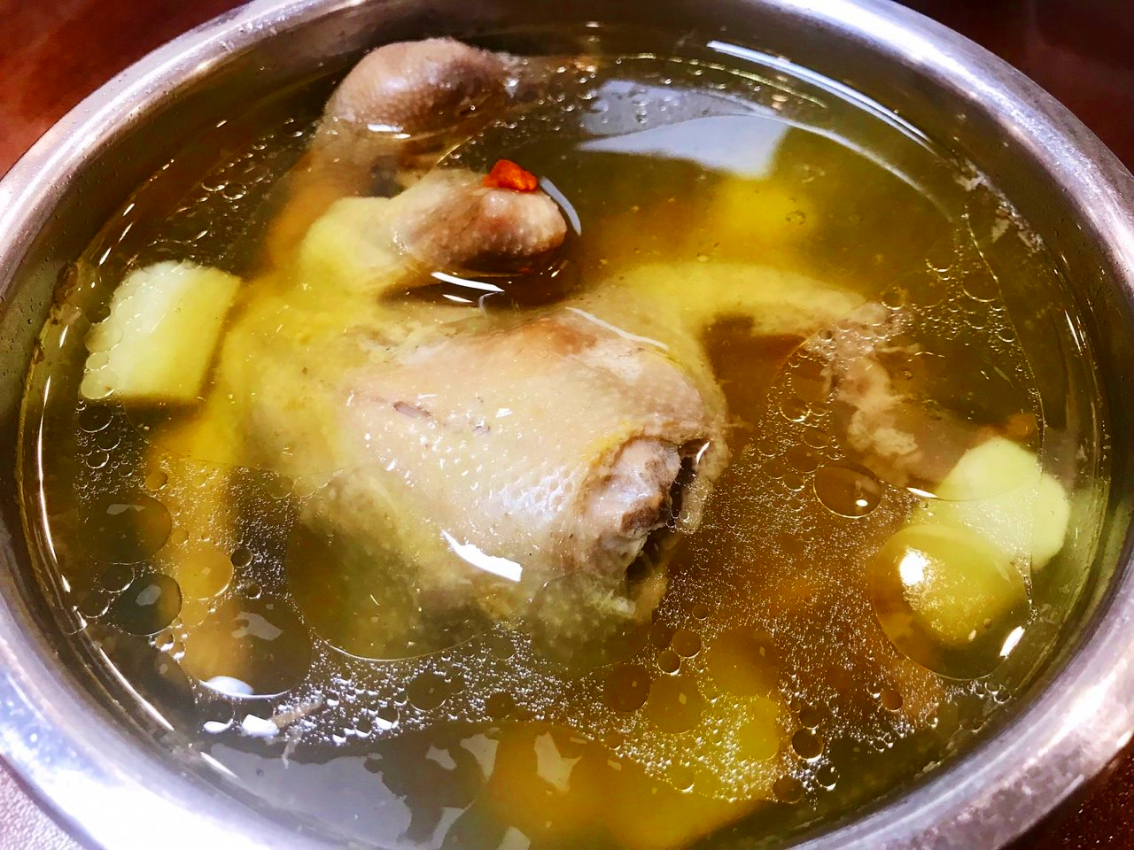鴿子燉湯,鴿子燉湯怎么做好吃