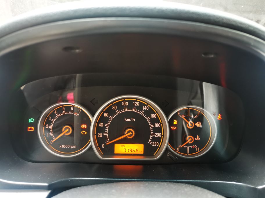 12年长安悦翔评测与试车