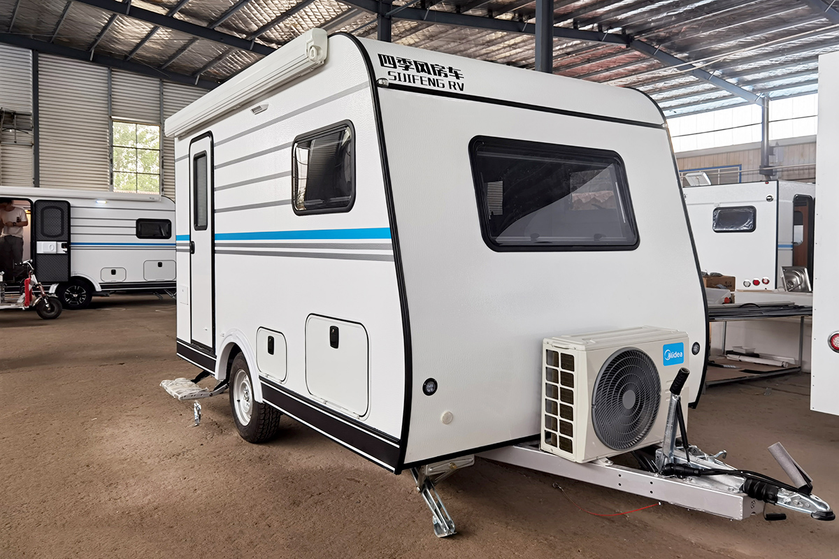 大水电,空间感强 高性价比四季风拖挂房车