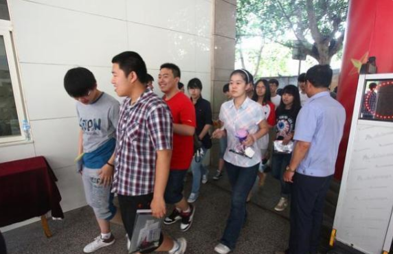 高考要进行人脸识别吗？