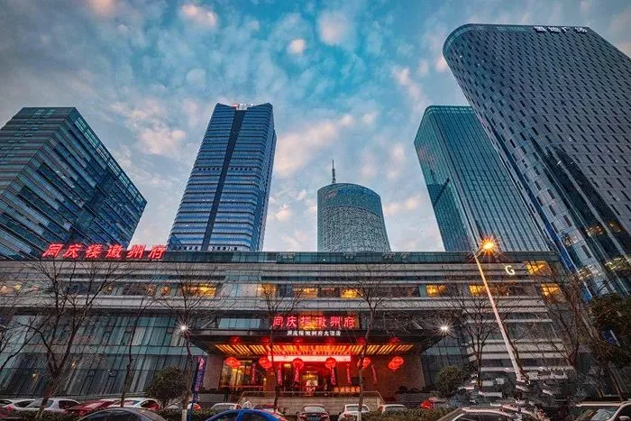 老字号同庆楼路在何方?