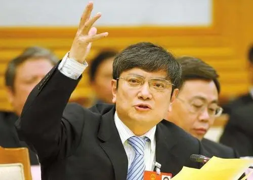 听说你们的录取通知书很“简陋”，本科生笑了：一看就不是亲生的