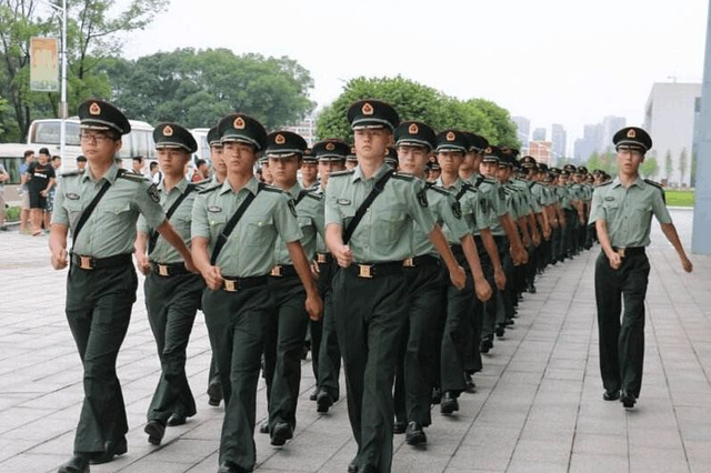 这四所大学厉害了！不仅学费全免，毕业还直接安排工作