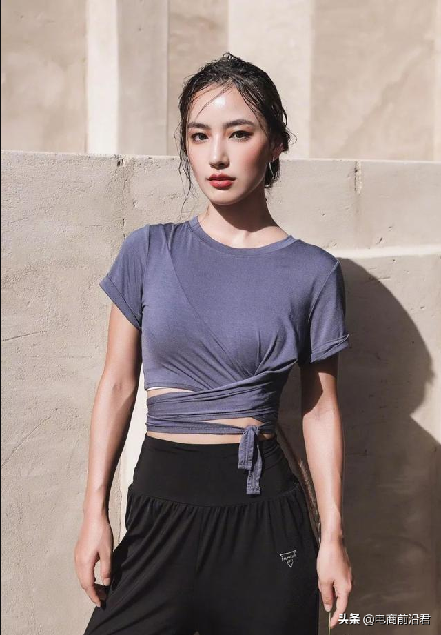 90后健身女神三年三金冠,生于淘宝,现在是时候回报社会了