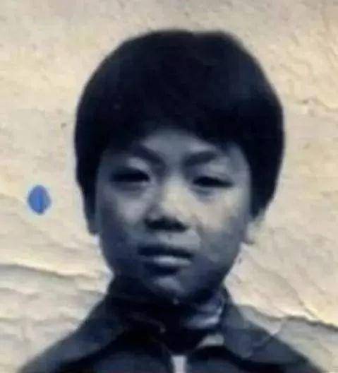 刘强东是高考状元，他用20年创京东帝国的背后，离不开这个女人